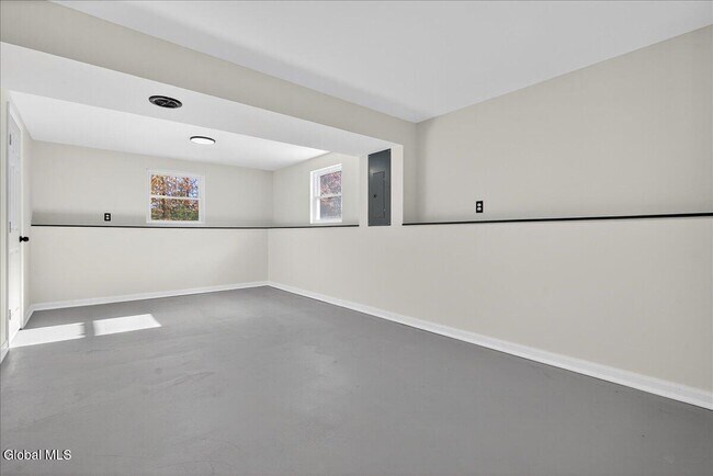 Building Photo - 12 Kristan Dr