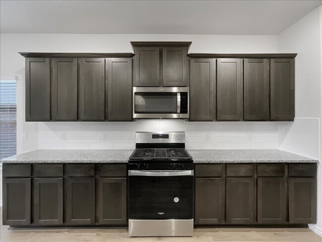 Building Photo - PRICE REDUCTION. 4-bed 2.5-bath 2714 sqft house located in DR Horton's Millstone subdivision