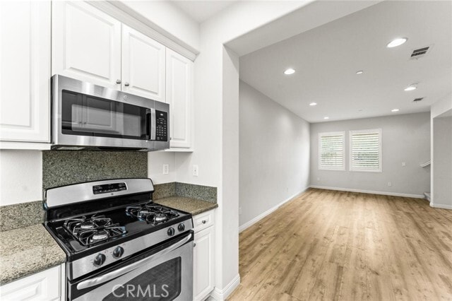 Building Photo - 64 Full Moon