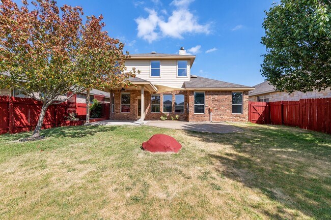 Building Photo - Gorgeous Upgraded Home in Villages at Hidd...