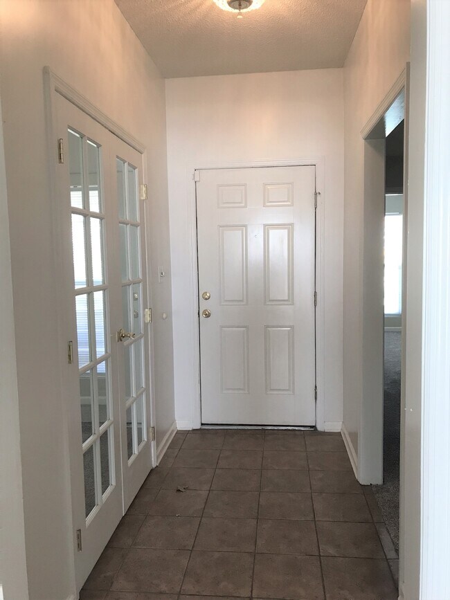 Building Photo - 4605 Crested Butte Rd