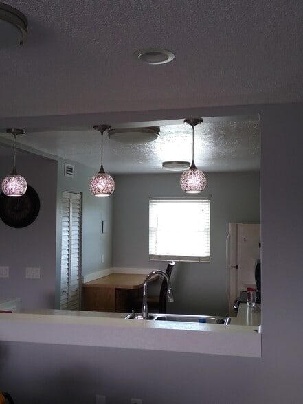 Building Photo - 3660 Ironwood Cir