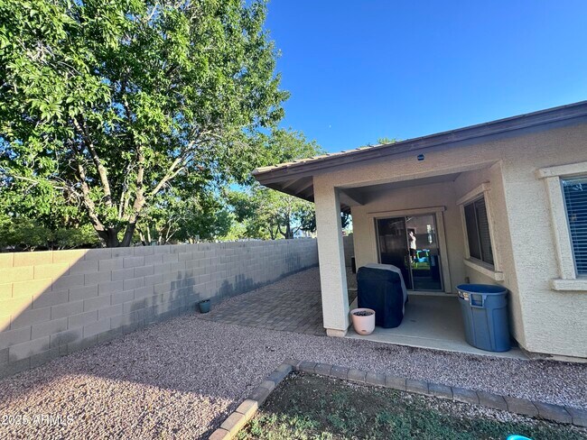 Building Photo - 4290 E Cotton Ct