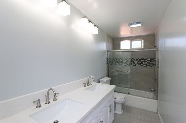 Building Photo - 12024 Alberta Dr