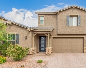 Building Photo - 1099 N 70th Way