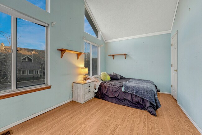 Building Photo - 12404 E Tennessee Cir