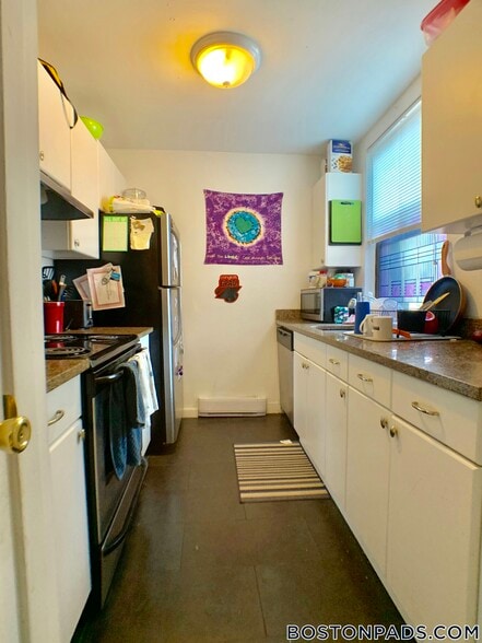 Building Photo - 774 Columbus Ave