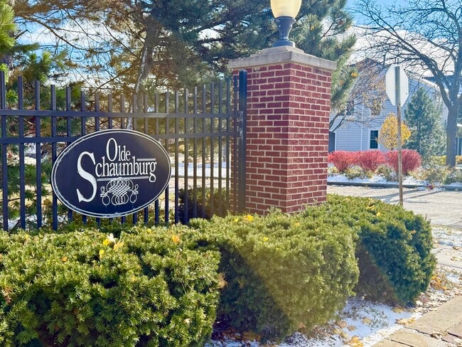 Building Photo - 153 Fulbright Ln