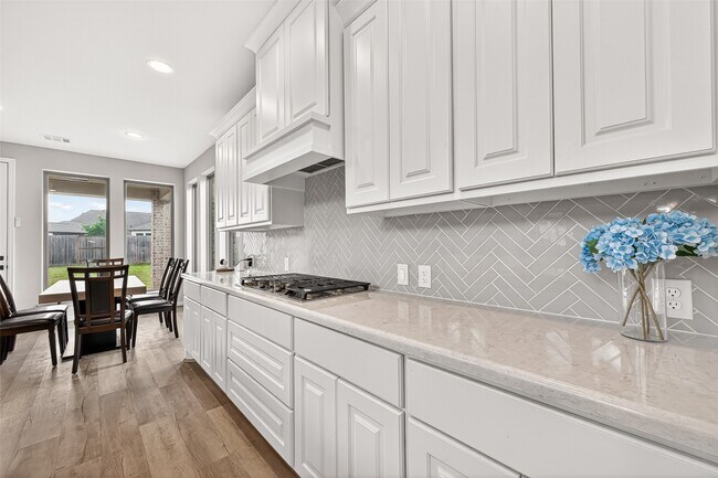 Building Photo - 7438 Denali Dr