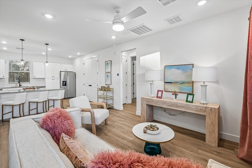 Rev3 at Avondale Station - Rev3 at Avondale Station | Homes for Rent