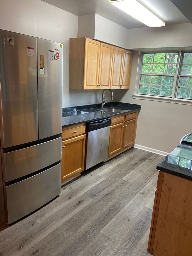 Building Photo - 2732 Bordeaux Pl