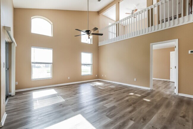 Building Photo - 500 Tuten Trail