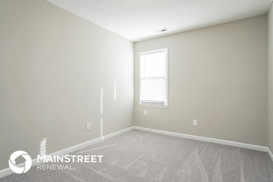 Building Photo - 5116 Glen Cox Dr