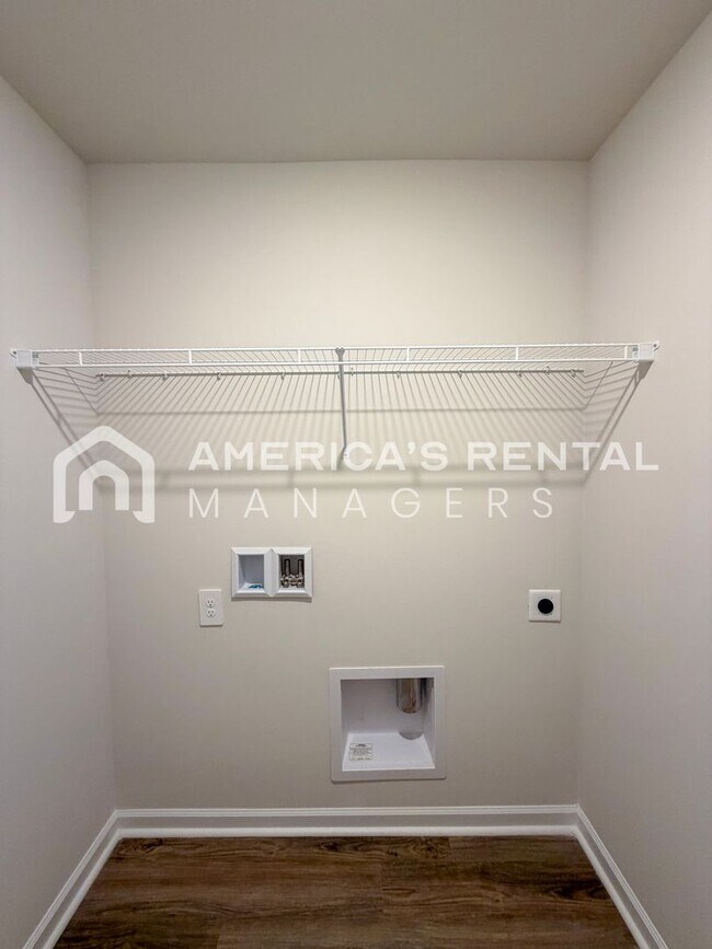 Building Photo - New Construction Home for Rent!