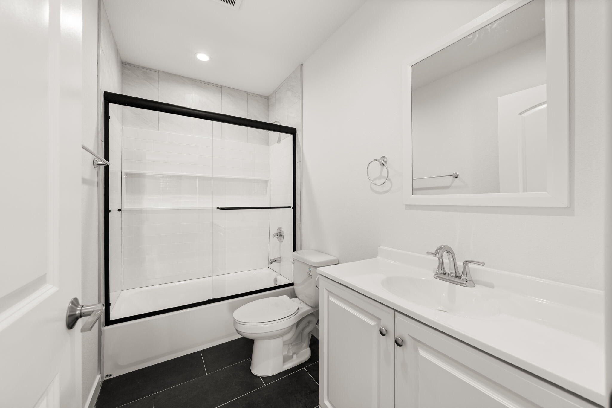 Building Photo - 4700 S Gramercy Pl