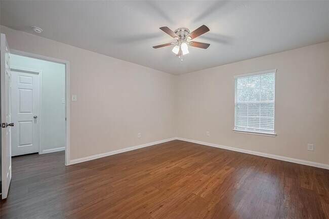 Building Photo - 6026 Stockholm Ct