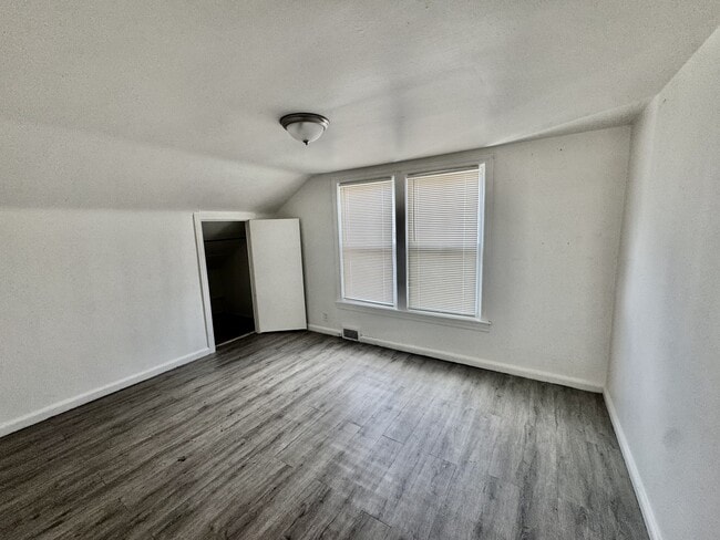 Building Photo - 15030 Rossini Dr