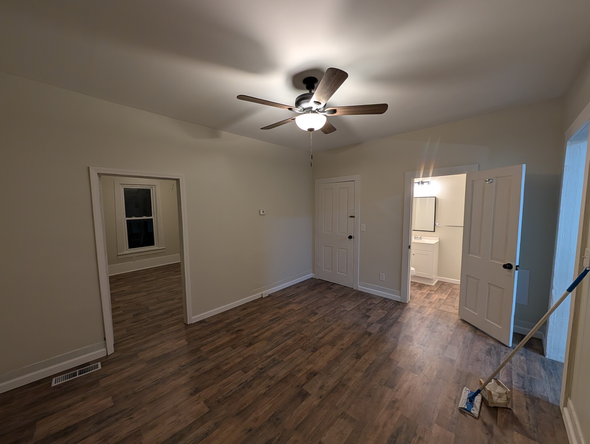 Building Photo - 37 Congress St