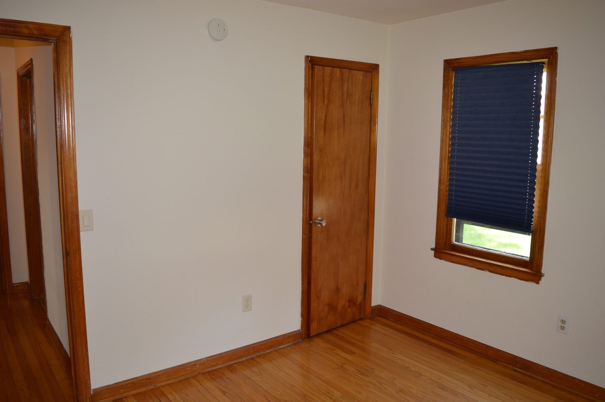 Building Photo - 7014 University Ave