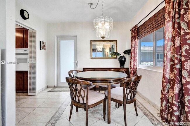 Building Photo - 600 Layne Blvd