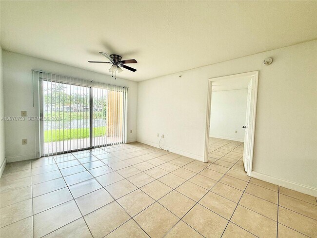 Building Photo - 4171 San Marino Blvd