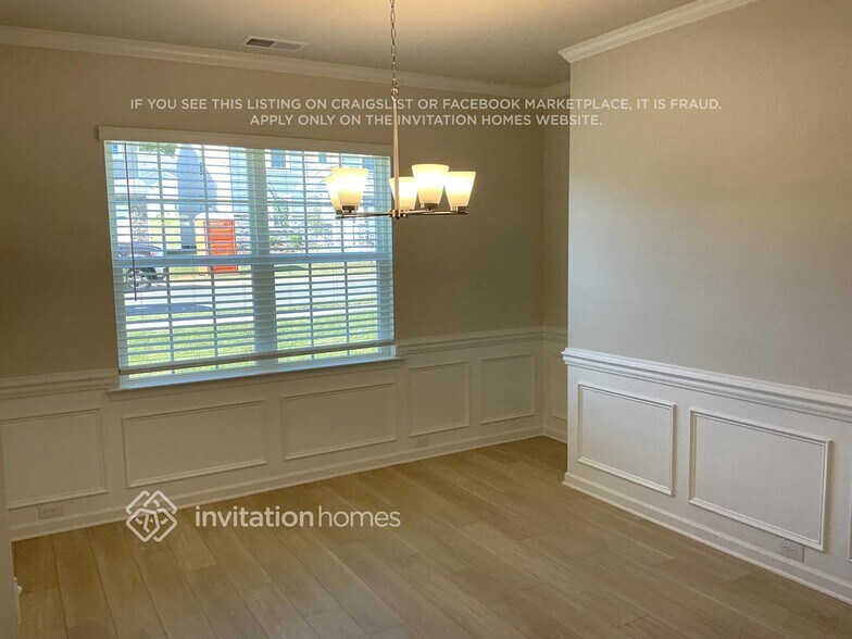 Building Photo - 6511 Fairfax Ct
