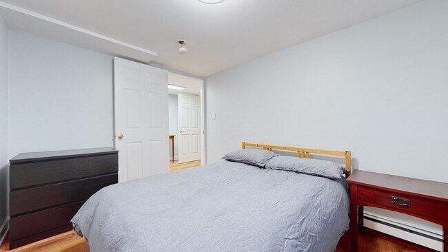 Building Photo - Fully Renovated 4BR/1.5BA on Science Hill | New Everything | Steps to Yale