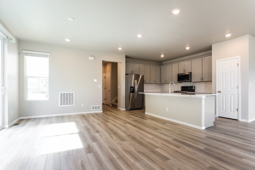 Building Photo - 5130 Bittercress Rd