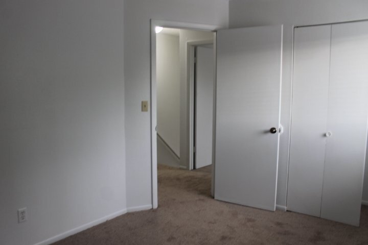 Building Photo - 6673 Provincial Dr