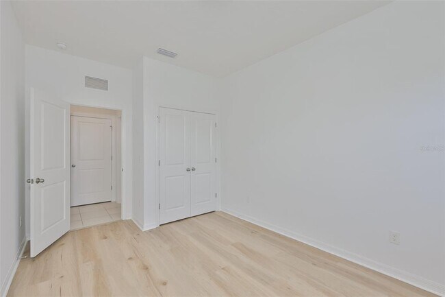 Building Photo - 10819 Charlotte Dr.