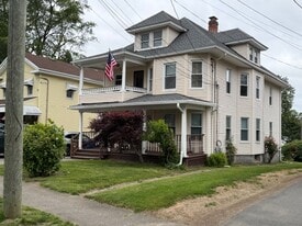Building Photo - 63 Oak Ave