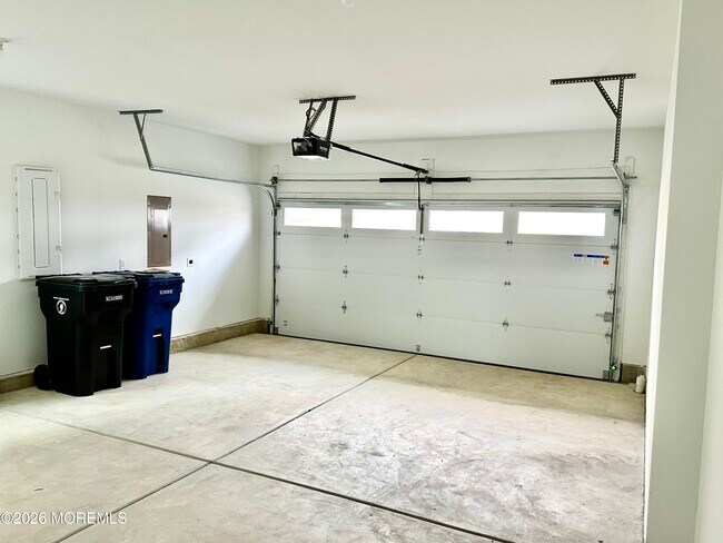 Building Photo - 50 Augustus Dr