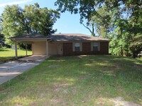 Building Photo - Whitehouse ISD - Beautiful 3 Bedroom, 2 Ba...