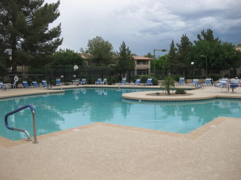 Pool 2 - 1351 N Pleasant Dr