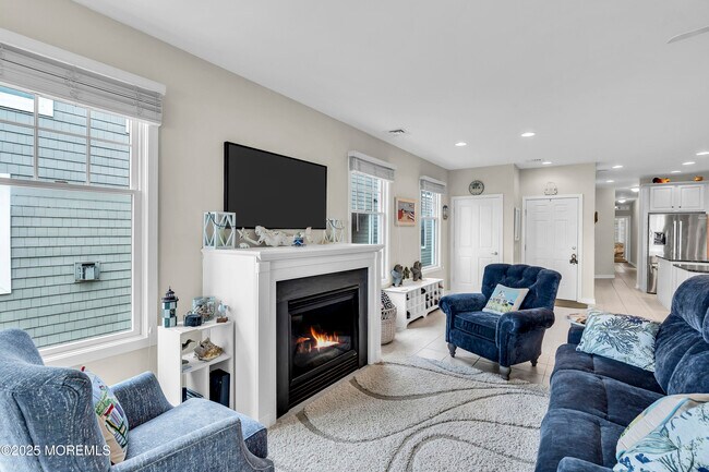 Building Photo - 209 Beach Front