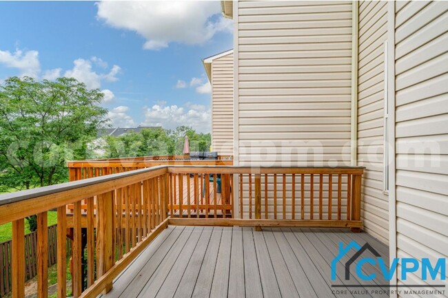 Building Photo - 1023 Railbed Dr