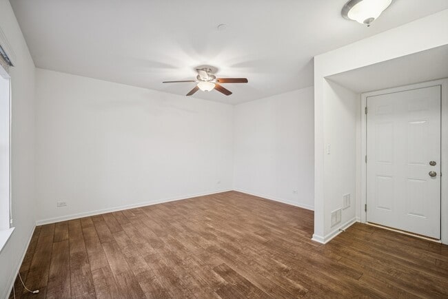 Building Photo - 70 Marcel Ln