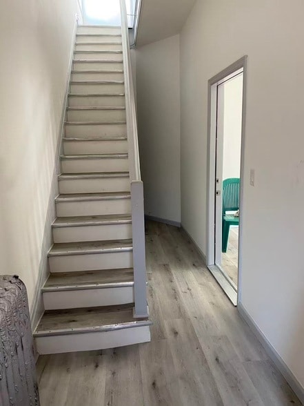 Building Photo - 124 Winfield Ave