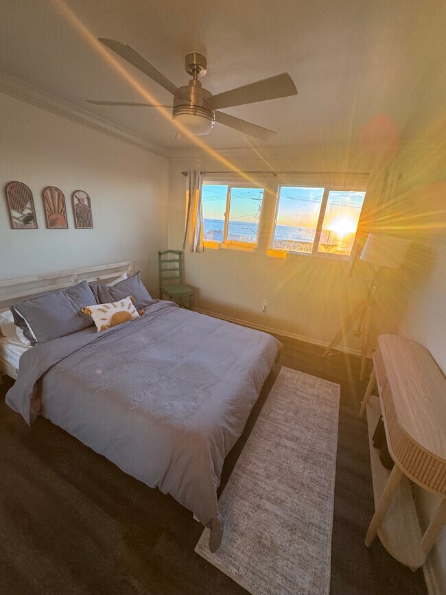 Building Photo - 137 27th St