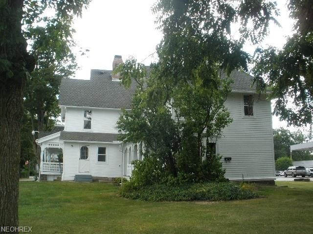 Building Photo - 764 Main St