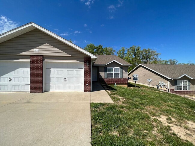 Primary Photo - 184 Lyle Curtis Cir