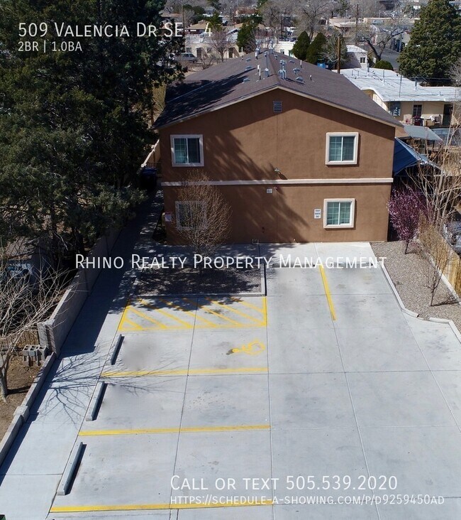 Building Photo - 509 Valencia Dr SE