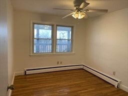 Building Photo - 558 Sea St