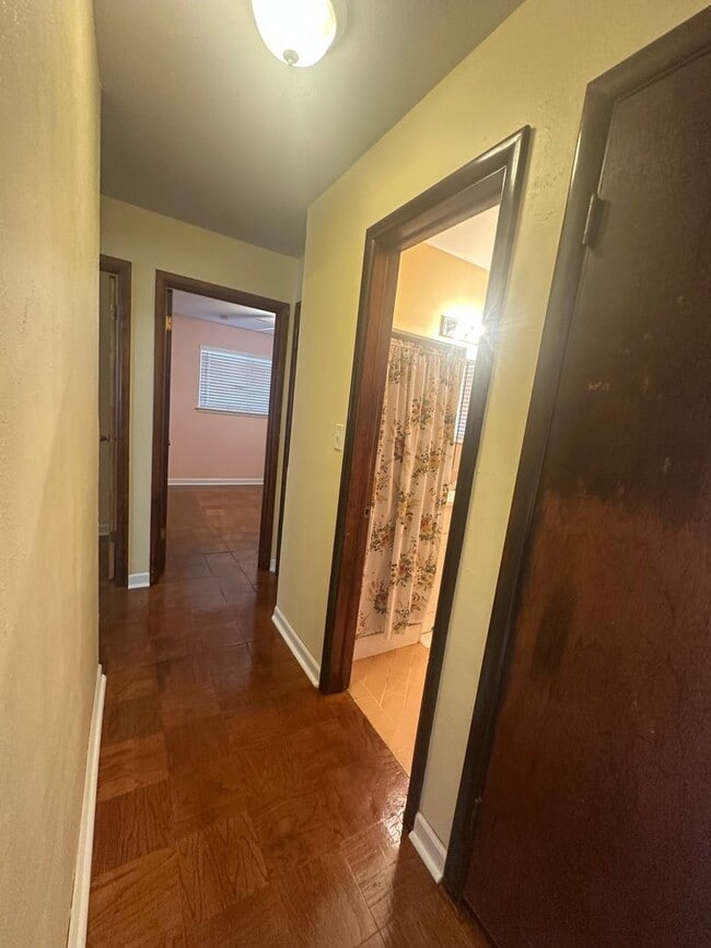 Building Photo - 2524 Eagle Dr