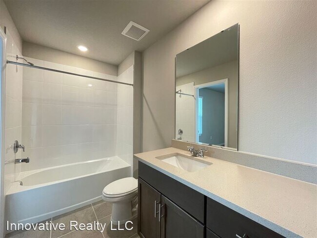Building Photo - 2475 Sweet Viburnum Wy
