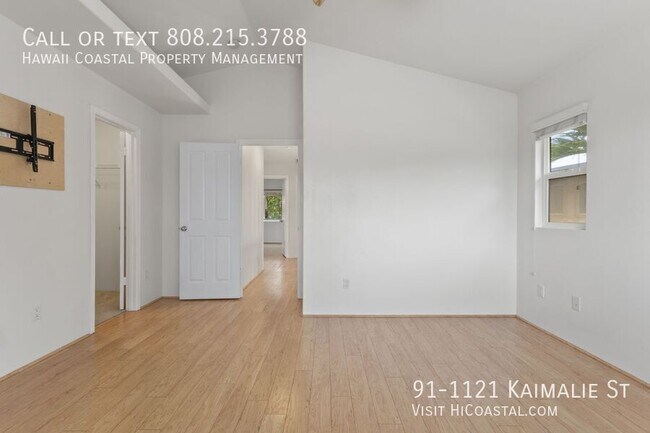 Building Photo - 91-1121 Kaimalie St-