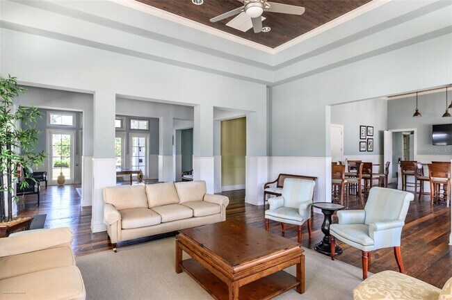 Building Photo - 8581 Amberjack Cir