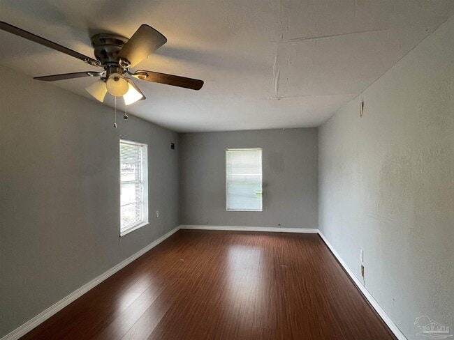 Building Photo - 4604 Woodbine Rd