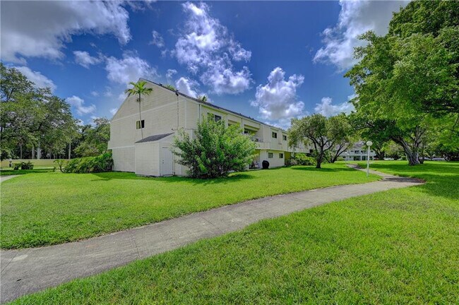 Building Photo - 3457 NW 44th St