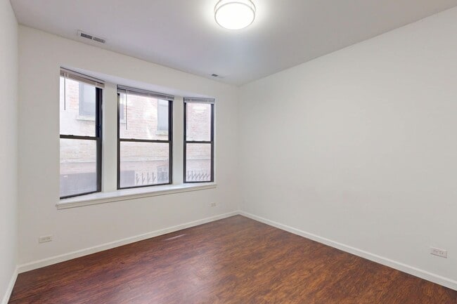 Floorplan - 5524-5526 S. Everett Avenue